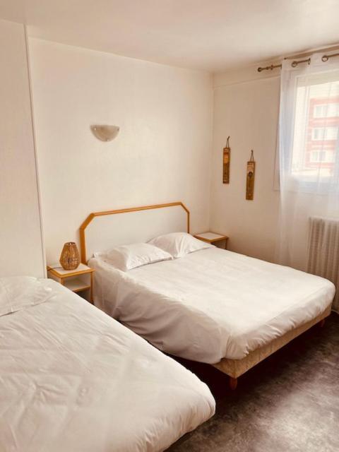 Hotel De Normandie อาเมียงส์ ภายนอก รูปภาพ